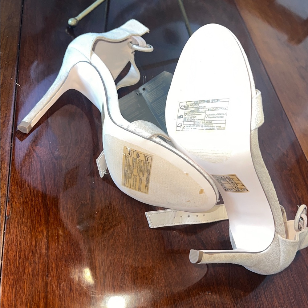 Forever 21 Nude Strappy Heels - Picture 5 of 6